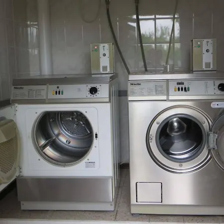 Glamping Met Bar En Prive Sanitair Voor 5 Personen Sneezy Luksusowy namiot