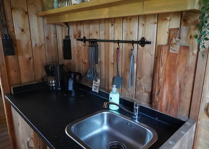 Glamping Met Bar En Prive Sanitair Voor 5 Personen Sneezy Luksusowy namiot *