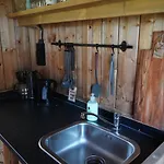 Glamping Met Bar En Prive Sanitair Voor 5 Personen Sneezy خيمة فخمة *